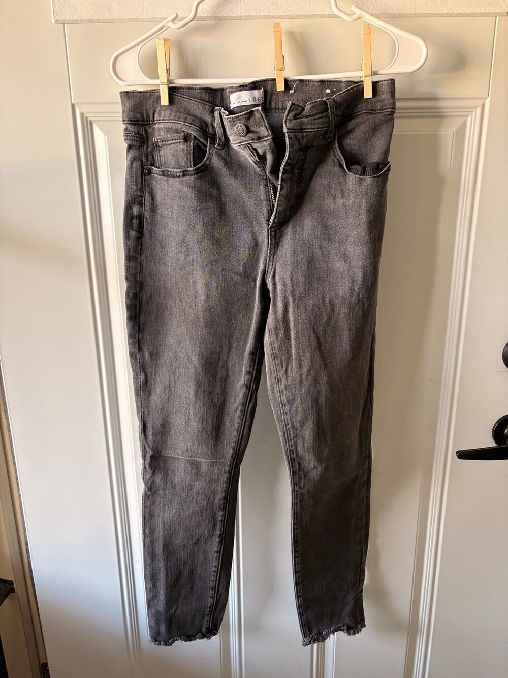 LOFT Black High Rise The Skinny Jeans